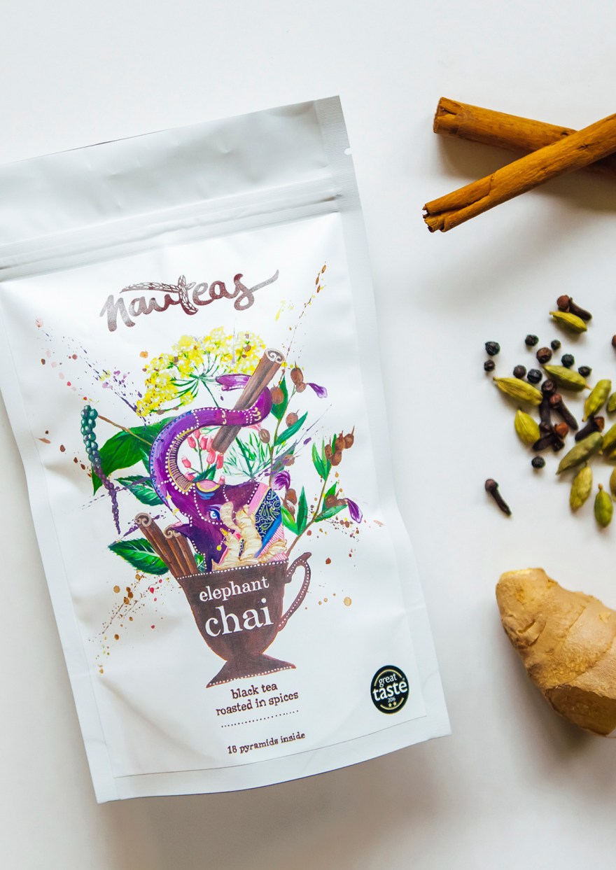 Nauteas tea pack shot - Yuliya Pankratova.jpg